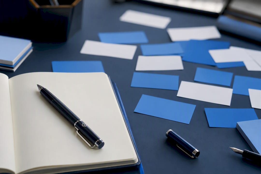 Long-tail keyword cards on desk